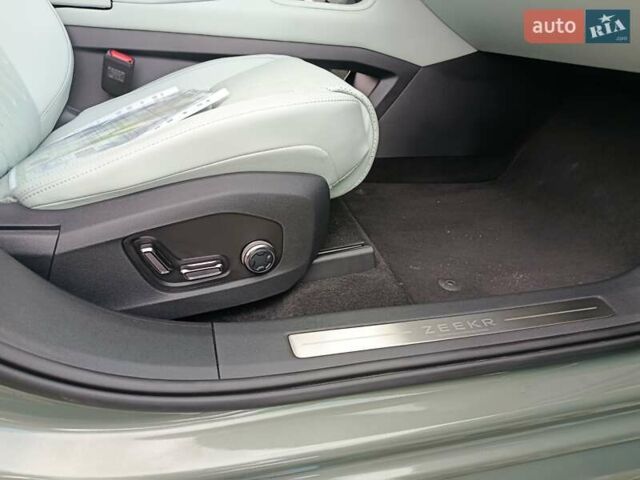 Zeekr 001 2024 в Хмельницком на Automoto.ua Зеленый Zeekr 001, объемом двигателя 0 л и пробегом 11 тыс. км за 38400 $, фото 39 на Automoto.ua