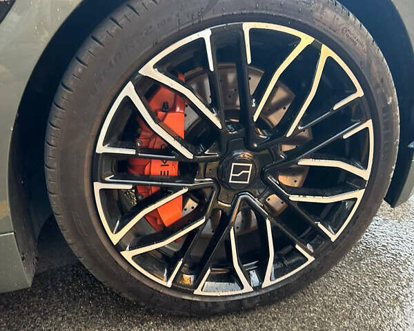 Зелений Zeekr 001, об'ємом двигуна 0 л та пробігом 11 тис. км за 46400 $, фото 7 на Automoto.ua