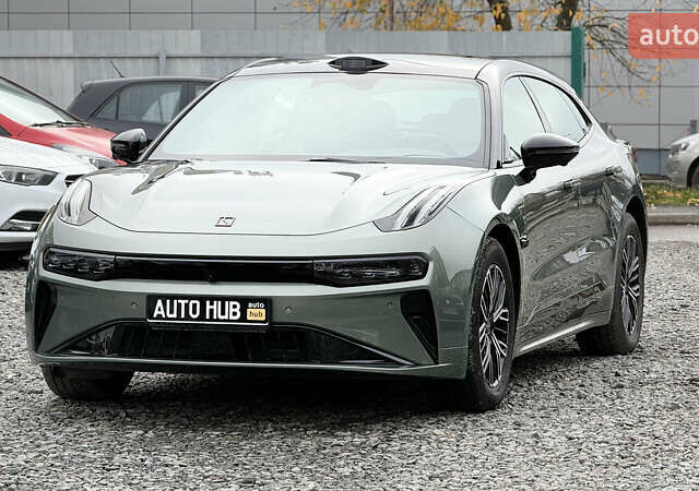 Зелений Zeekr 001, об'ємом двигуна 0 л та пробігом 8 тис. км за 40000 $, фото 4 на Automoto.ua