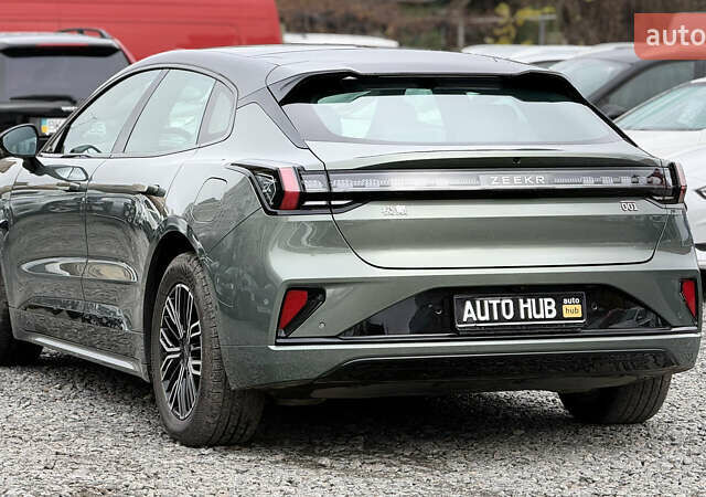 Зелений Zeekr 001, об'ємом двигуна 0 л та пробігом 8 тис. км за 40000 $, фото 7 на Automoto.ua