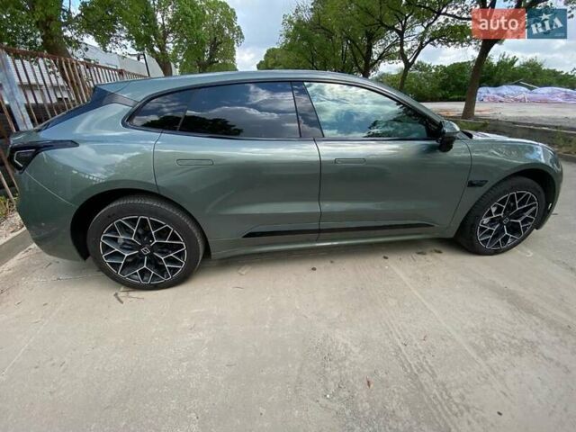 Зеленый Zeekr 001, объемом двигателя 0 л и пробегом 15 тыс. км за 45500 $, фото 8 на Automoto.ua