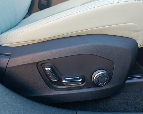 Zeekr 001 2024 в Хмельницком на Automoto.ua Зеленый Zeekr 001, объемом двигателя 0 л и пробегом 13 тыс. км за 45000 $, фото 37 на Automoto.ua