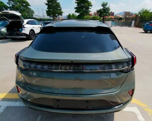 Зеленый Zeekr 001, объемом двигателя 0 л и пробегом 10 тыс. км за 41500 $, фото 5 на Automoto.ua