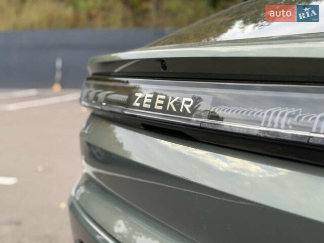 Zeekr 001 2024 у Києві на Automoto.ua Зелений Zeekr 001, об'ємом двигуна 0 л та пробігом 14 тис. км за 44999 $, фото 9 на Automoto.ua