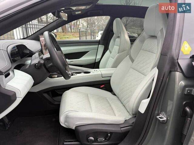 Зелений Zeekr 001, об'ємом двигуна 0 л та пробігом 13 тис. км за 46000 $, фото 26 на Automoto.ua