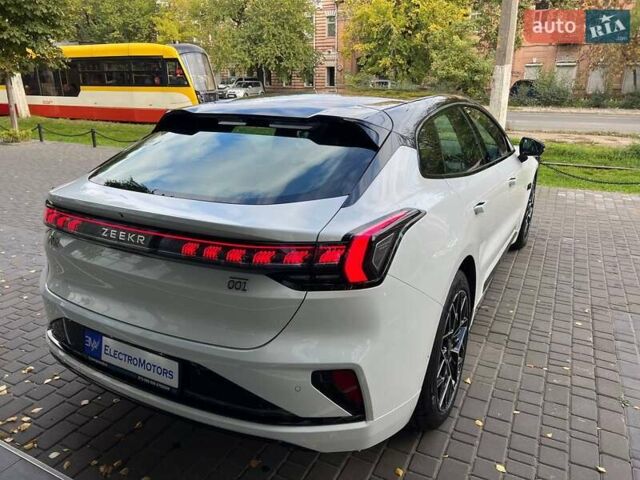 Зеленый Zeekr 001, объемом двигателя 0 л и пробегом 1 тыс. км за 41800 $, фото 6 на Automoto.ua