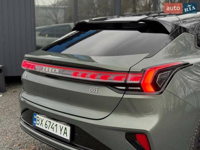 Зелений Zeekr 001, об'ємом двигуна 0 л та пробігом 13 тис. км за 46000 $, фото 17 на Automoto.ua