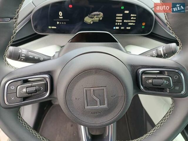 Zeekr 001 2024 в Хмельницком на Automoto.ua Зеленый Zeekr 001, объемом двигателя 0 л и пробегом 11 тыс. км за 38400 $, фото 27 на Automoto.ua