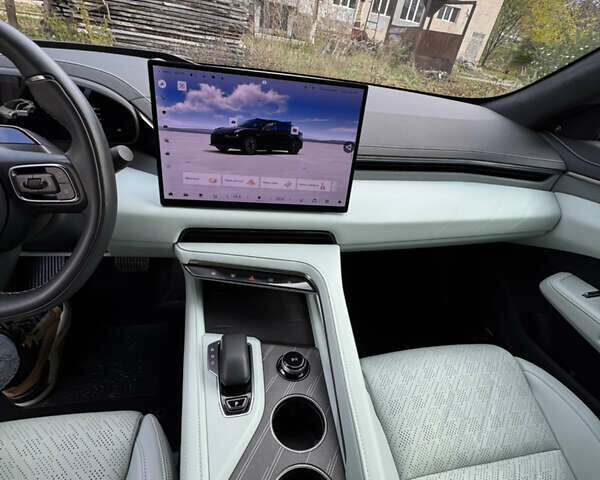 Zeekr 001 2024 в Хмельницком на Automoto.ua Зеленый Zeekr 001, объемом двигателя 0 л и пробегом 17 тыс. км за 37900 $, фото 20 на Automoto.ua