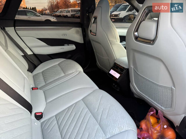 Зеленый Zeekr 001, объемом двигателя 0 л и пробегом 8 тыс. км за 42000 $, фото 16 на Automoto.ua