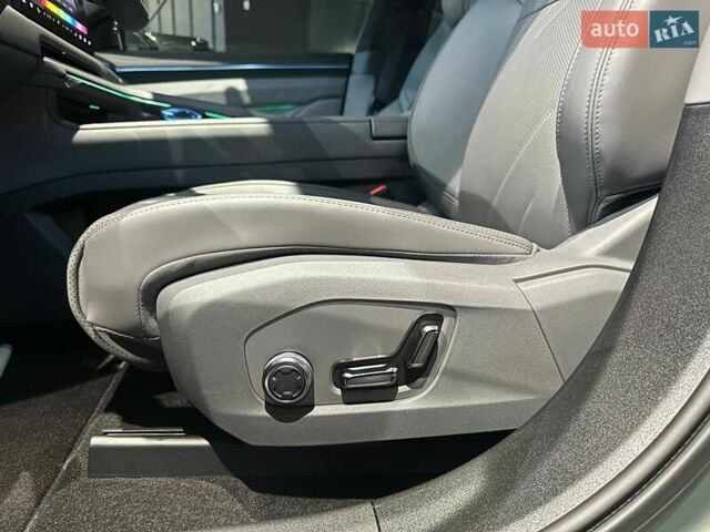 Зеленый Zeekr 001, объемом двигателя 0 л и пробегом 1 тыс. км за 39900 $, фото 14 на Automoto.ua