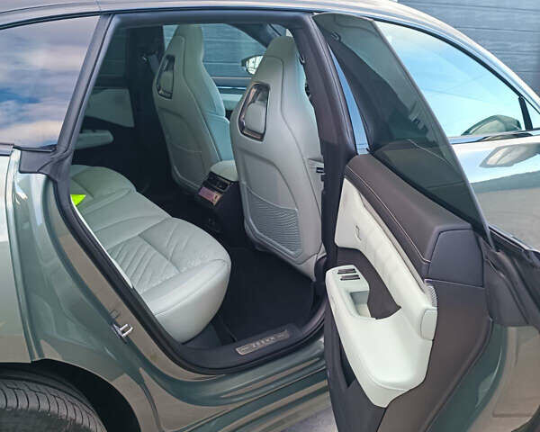 Zeekr 001 2024 в Хмельницком на Automoto.ua Зеленый Zeekr 001, объемом двигателя 0 л и пробегом 13 тыс. км за 45000 $, фото 6 на Automoto.ua