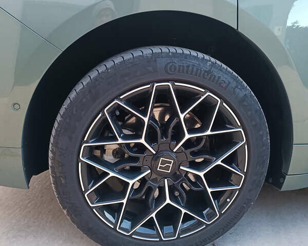 Zeekr 001 2024 в Хмельницком на Automoto.ua Зеленый Zeekr 001, объемом двигателя 0 л и пробегом 13 тыс. км за 45000 $, фото 10 на Automoto.ua