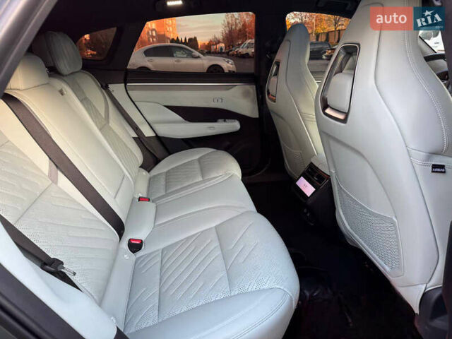 Зеленый Zeekr 001, объемом двигателя 0 л и пробегом 8 тыс. км за 42000 $, фото 24 на Automoto.ua