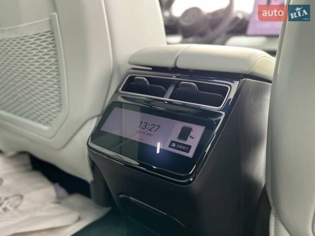 Зеленый Zeekr 001, объемом двигателя 0 л и пробегом 12 тыс. км за 46000 $, фото 15 на Automoto.ua