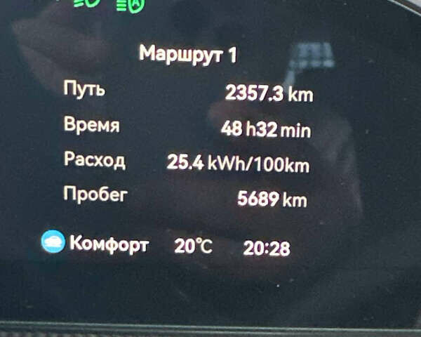 Зелений Zeekr 001, об'ємом двигуна 0 л та пробігом 11 тис. км за 46400 $, фото 3 на Automoto.ua