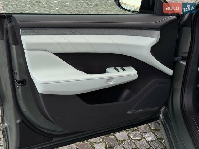 Зелений Zeekr 001, об'ємом двигуна 0 л та пробігом 13 тис. км за 42500 $, фото 25 на Automoto.ua