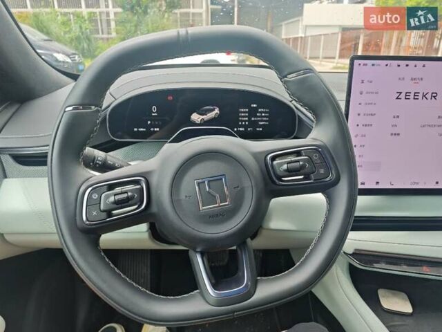 Zeekr 001 2024 в Киеве на Automoto.ua Зеленый Zeekr 001, объемом двигателя 0 л и пробегом 12 тыс. км за 39999 $, фото 3 на Automoto.ua