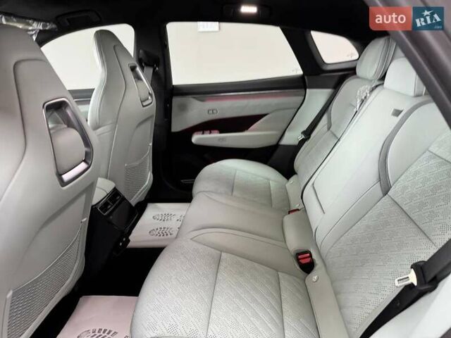 Зеленый Zeekr 001, объемом двигателя 0 л и пробегом 1 тыс. км за 40599 $, фото 18 на Automoto.ua