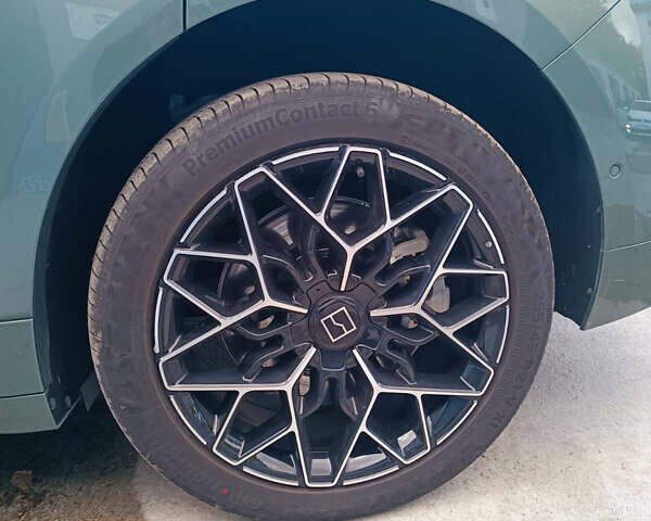 Zeekr 001 2024 в Хмельницком на Automoto.ua Зеленый Zeekr 001, объемом двигателя 0 л и пробегом 13 тыс. км за 45000 $, фото 9 на Automoto.ua