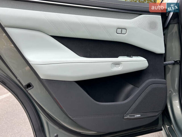 Зеленый Zeekr 001, объемом двигателя 0 л и пробегом 13 тыс. км за 43000 $, фото 32 на Automoto.ua