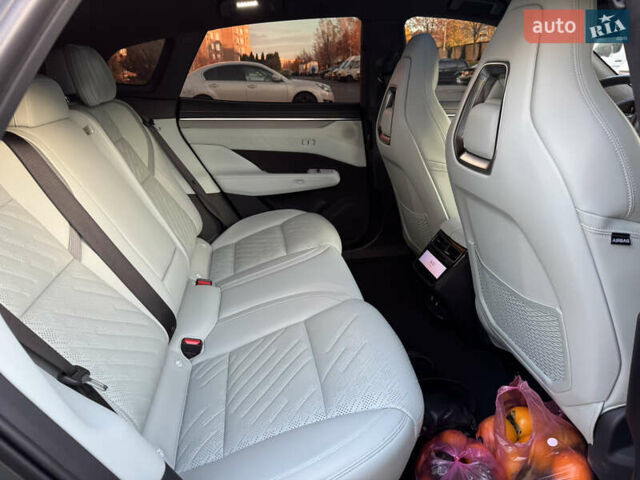 Зеленый Zeekr 001, объемом двигателя 0 л и пробегом 8 тыс. км за 42000 $, фото 17 на Automoto.ua