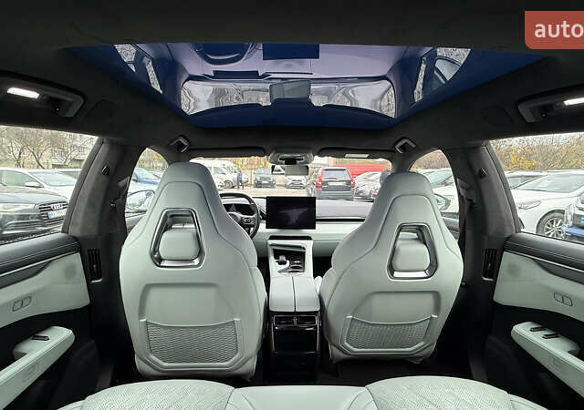 Зелений Zeekr 001, об'ємом двигуна 0 л та пробігом 8 тис. км за 40000 $, фото 28 на Automoto.ua