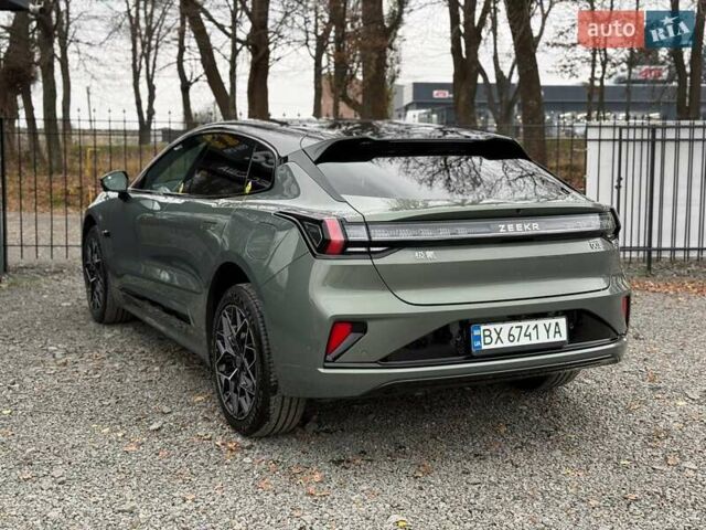 Зелений Zeekr 001, об'ємом двигуна 0 л та пробігом 13 тис. км за 46000 $, фото 13 на Automoto.ua