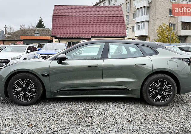 Зелений Zeekr 001, об'ємом двигуна 0 л та пробігом 8 тис. км за 40000 $, фото 6 на Automoto.ua