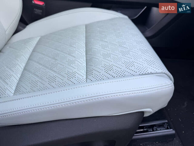 Зелений Zeekr 001, об'ємом двигуна 0 л та пробігом 11 тис. км за 49500 $, фото 36 на Automoto.ua