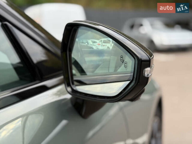 Zeekr 001 2024 у Києві на Automoto.ua Зелений Zeekr 001, об'ємом двигуна 0 л та пробігом 14 тис. км за 44999 $, фото 13 на Automoto.ua