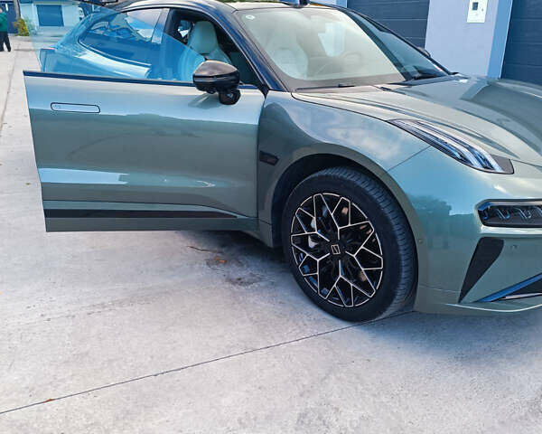 Zeekr 001 2024 в Хмельницком на Automoto.ua Зеленый Zeekr 001, объемом двигателя 0 л и пробегом 13 тыс. км за 45000 $, фото 7 на Automoto.ua