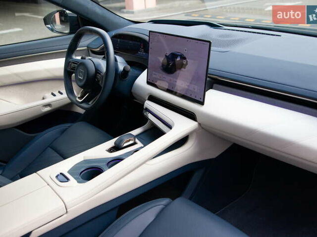 Зелений Zeekr 001, об'ємом двигуна 0 л та пробігом 28 тис. км за 39500 $, фото 25 на Automoto.ua