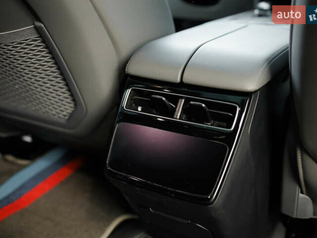 Зелений Zeekr 001, об'ємом двигуна 0 л та пробігом 39 тис. км за 37800 $, фото 28 на Automoto.ua