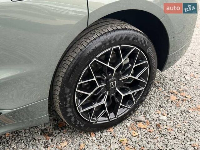 Зелений Zeekr 001, об'ємом двигуна 0 л та пробігом 13 тис. км за 46000 $, фото 24 на Automoto.ua