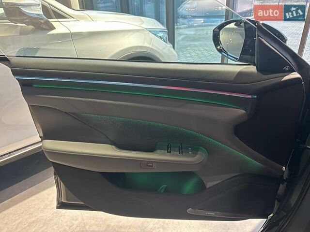 Зеленый Zeekr 001, объемом двигателя 0 л и пробегом 1 тыс. км за 39900 $, фото 9 на Automoto.ua