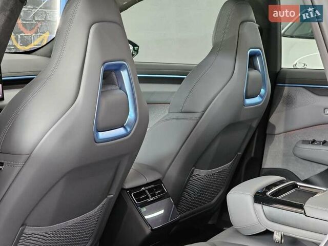 Зеленый Zeekr 001, объемом двигателя 0 л и пробегом 1 тыс. км за 38399 $, фото 26 на Automoto.ua