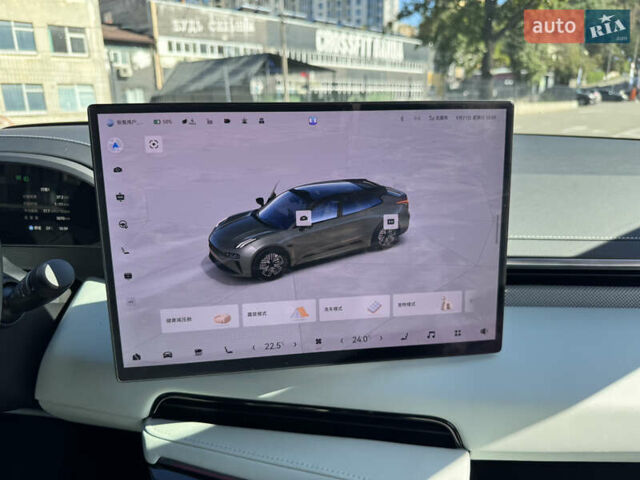 Зелений Zeekr 001, об'ємом двигуна 0 л та пробігом 5 тис. км за 39500 $, фото 47 на Automoto.ua