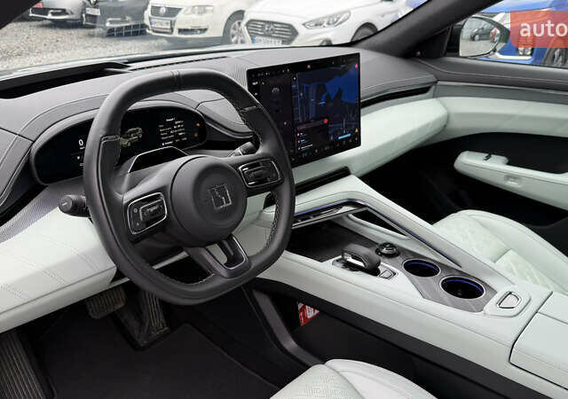 Зелений Zeekr 001, об'ємом двигуна 0 л та пробігом 8 тис. км за 40000 $, фото 22 на Automoto.ua