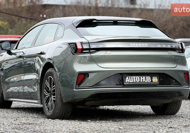 Зелений Zeekr 001, об'ємом двигуна 0 л та пробігом 8 тис. км за 40000 $, фото 8 на Automoto.ua