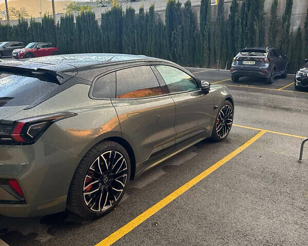 Зелений Zeekr 001, об'ємом двигуна 0 л та пробігом 11 тис. км за 46400 $, фото 6 на Automoto.ua