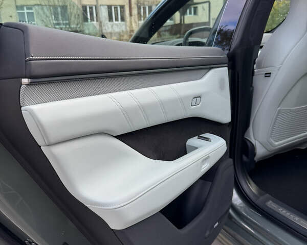 Zeekr 001 2024 в Хмельницком на Automoto.ua Зеленый Zeekr 001, объемом двигателя 0 л и пробегом 17 тыс. км за 37900 $, фото 24 на Automoto.ua