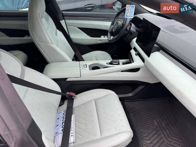 Зелений Zeekr 001, об'ємом двигуна 0 л та пробігом 23 тис. км за 40800 $, фото 5 на Automoto.ua