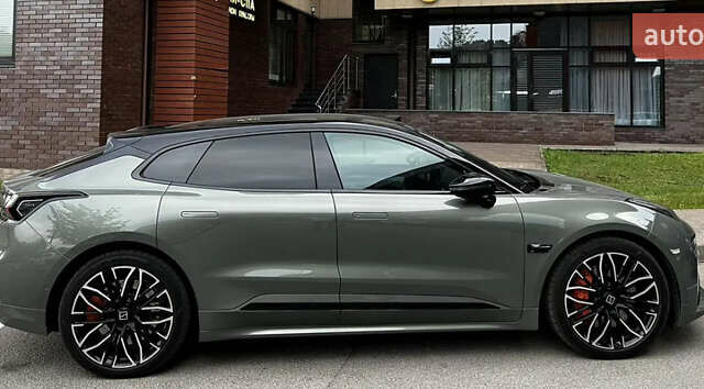 Зеленый Zeekr 001, объемом двигателя 0 л и пробегом 16 тыс. км за 45000 $, фото 5 на Automoto.ua
