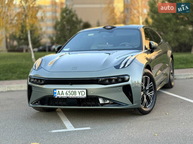 Зеленый Zeekr 001, объемом двигателя 0 л и пробегом 8 тыс. км за 42000 $, фото 2 на Automoto.ua