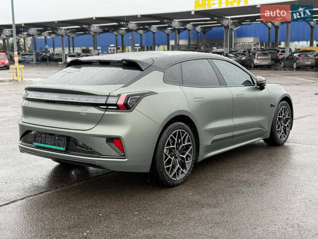 Зеленый Zeekr 001, объемом двигателя 0 л и пробегом 15 тыс. км за 40999 $, фото 3 на Automoto.ua