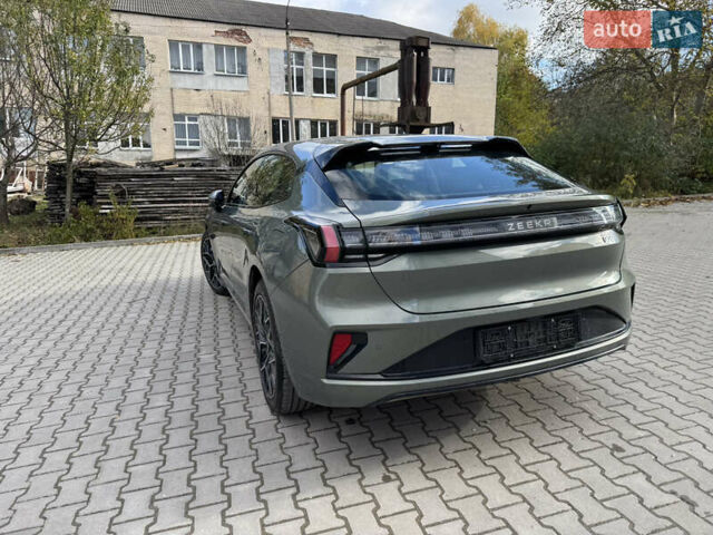 Zeekr 001 2024 в Хмельницком на Automoto.ua Зеленый Zeekr 001, объемом двигателя 0 л и пробегом 17 тыс. км за 37900 $, фото 8 на Automoto.ua