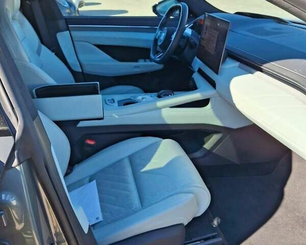 Зеленый Zeekr 001, объемом двигателя 0 л и пробегом 15 тыс. км за 45500 $, фото 7 на Automoto.ua