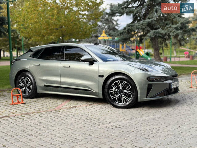 Zeekr 001 2024 в Могилев-Подольском на Automoto.ua Зеленый Zeekr 001, объемом двигателя 0 л и пробегом 7 тыс. км за 41000 $, фото 3 на Automoto.ua