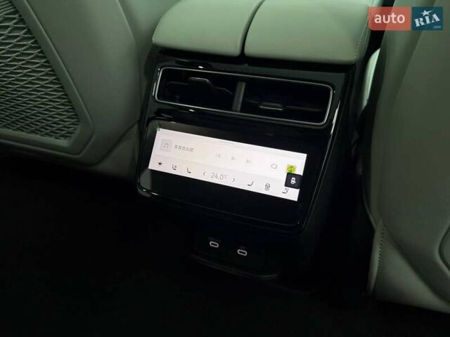 Зелений Zeekr 001, об'ємом двигуна 0 л та пробігом 13 тис. км за 46000 $, фото 34 на Automoto.ua